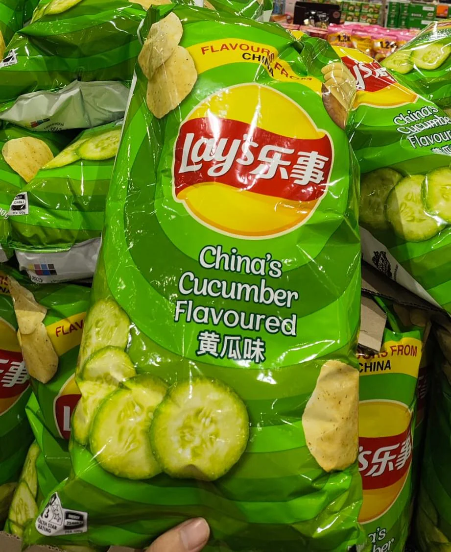 Lay's Cucumber Flavoured chips 500g - Image 2