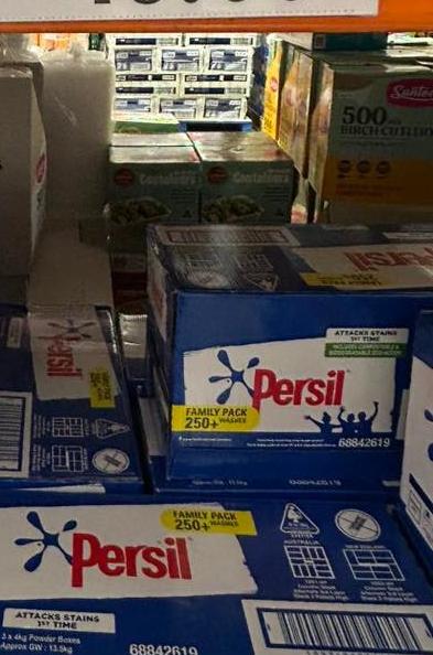 PERSIL ACTIVE CLEAN F&T POWDER 3 X 4KG / 250+ WASHES - Image 3