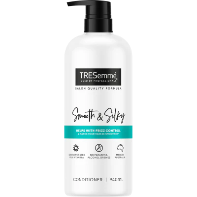 Tresemme Smooth & Silky Conditioner 940ml